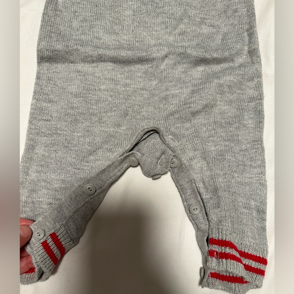 Gap - Picture 3 of 4